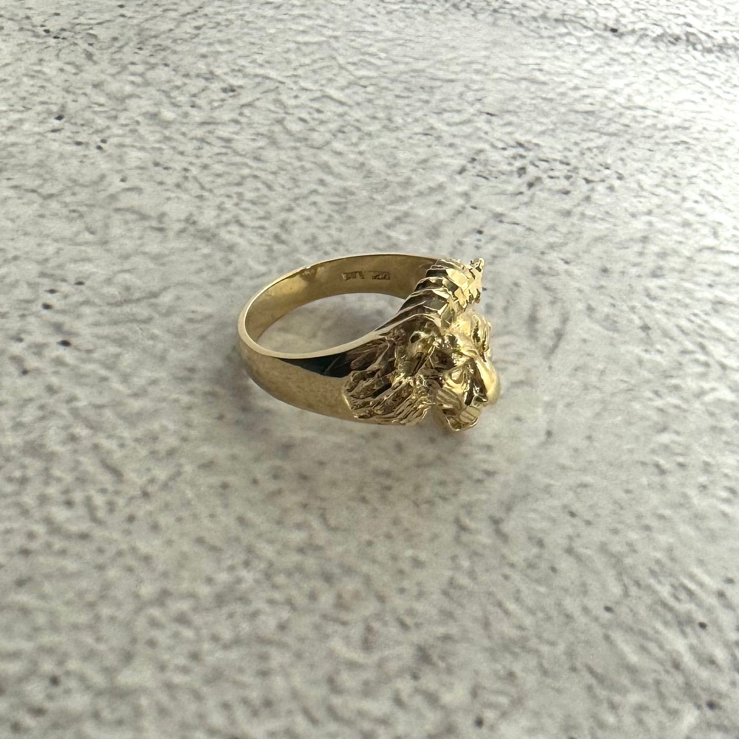 Large Lion Head Ring